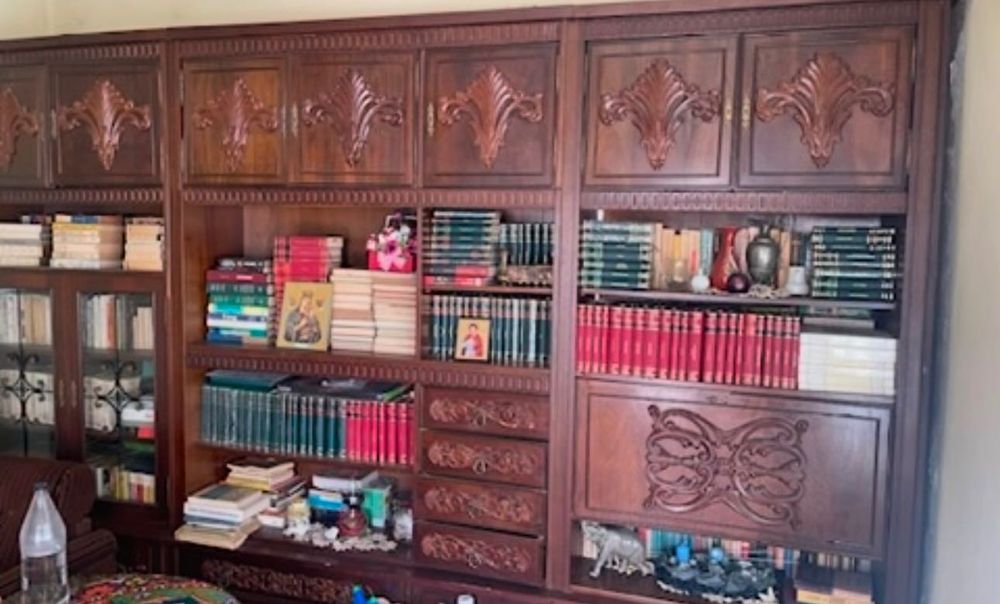 ‼️ ‼️  Mobila din CIRES - deosebita! ‼️ ‼️