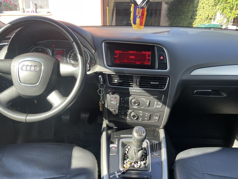 Audi Q5 2.0TDI-170 CP-Tracțiune intrgrala