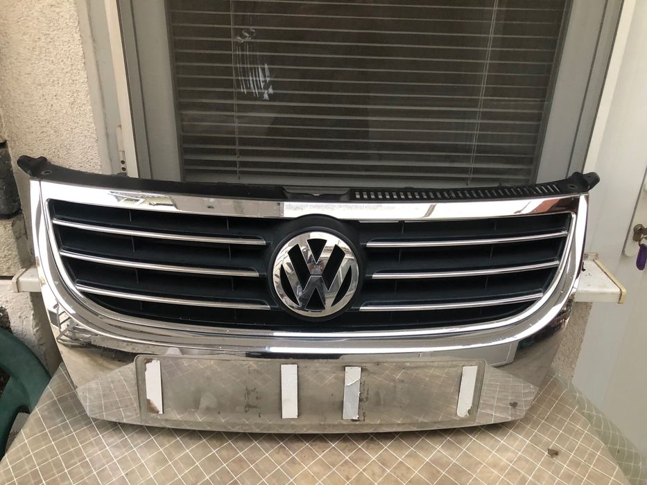 Решетка за vw Touran 1T2 фейслифт