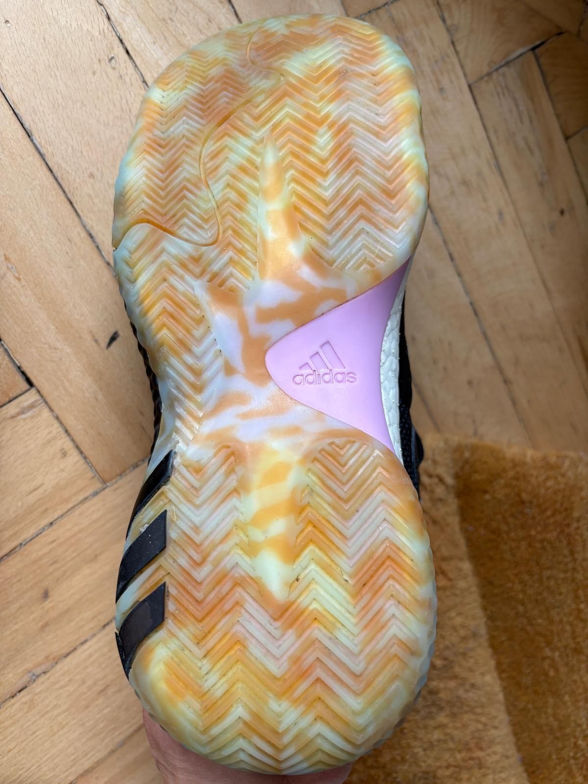 Ghete baschet 42 Adidas Harden 6