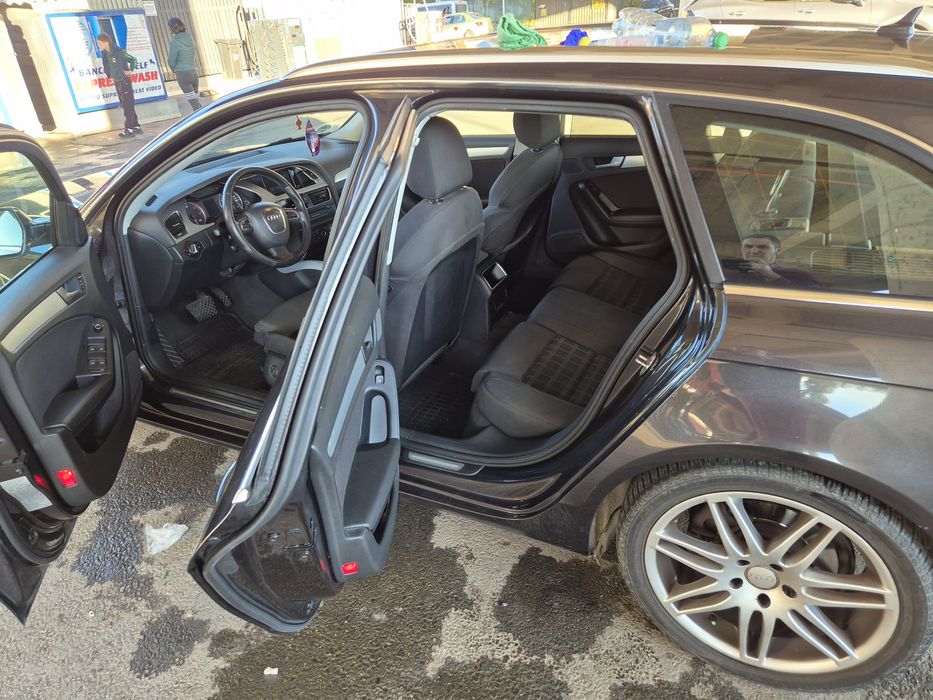 Audi A4 /2010/Cutie Automata /2.0 TDI /B8/ EURO 5