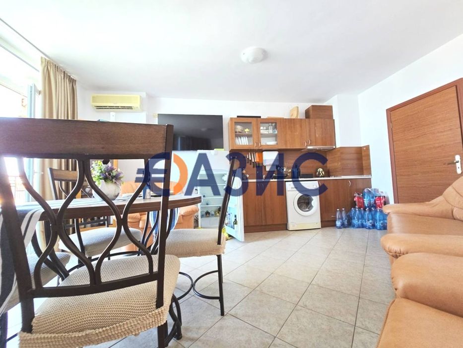 Продава се Тристаен апартамент в к.к. Слънчев бряг - 77 кв.м за 1312 €/кв.м - Снимка #2