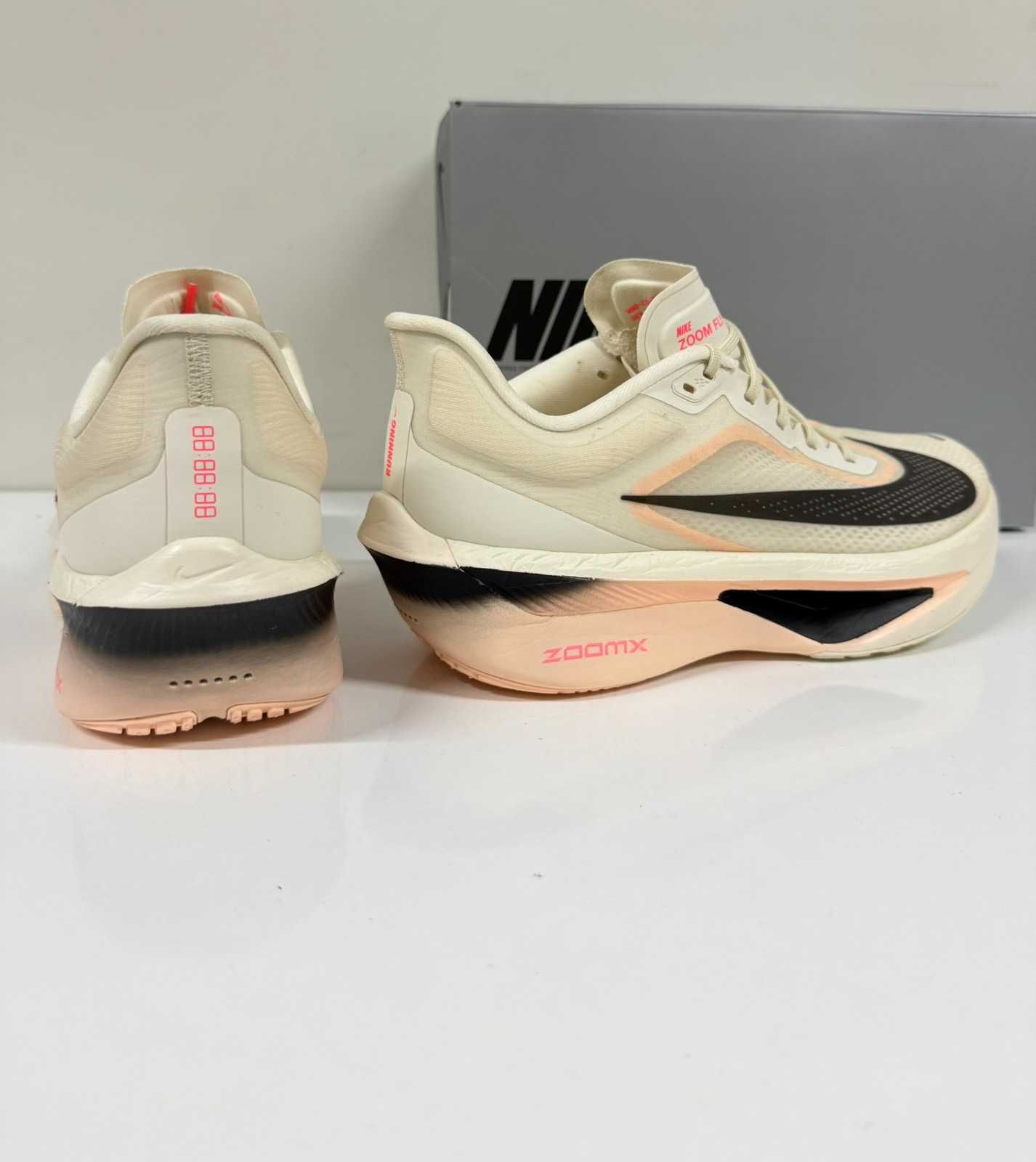 Nike W Zoom FLY 6