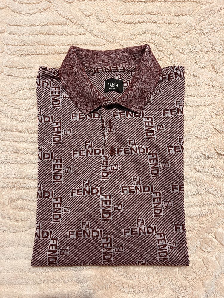 Tricou Fendi nepurtat