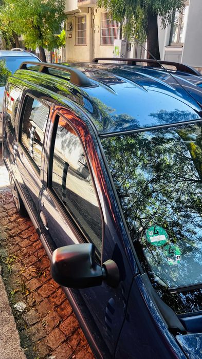Dacia Logan dark blue 60.000 km