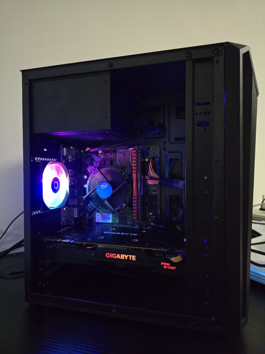 PC i5 9600k - GTX 1070 8GB
