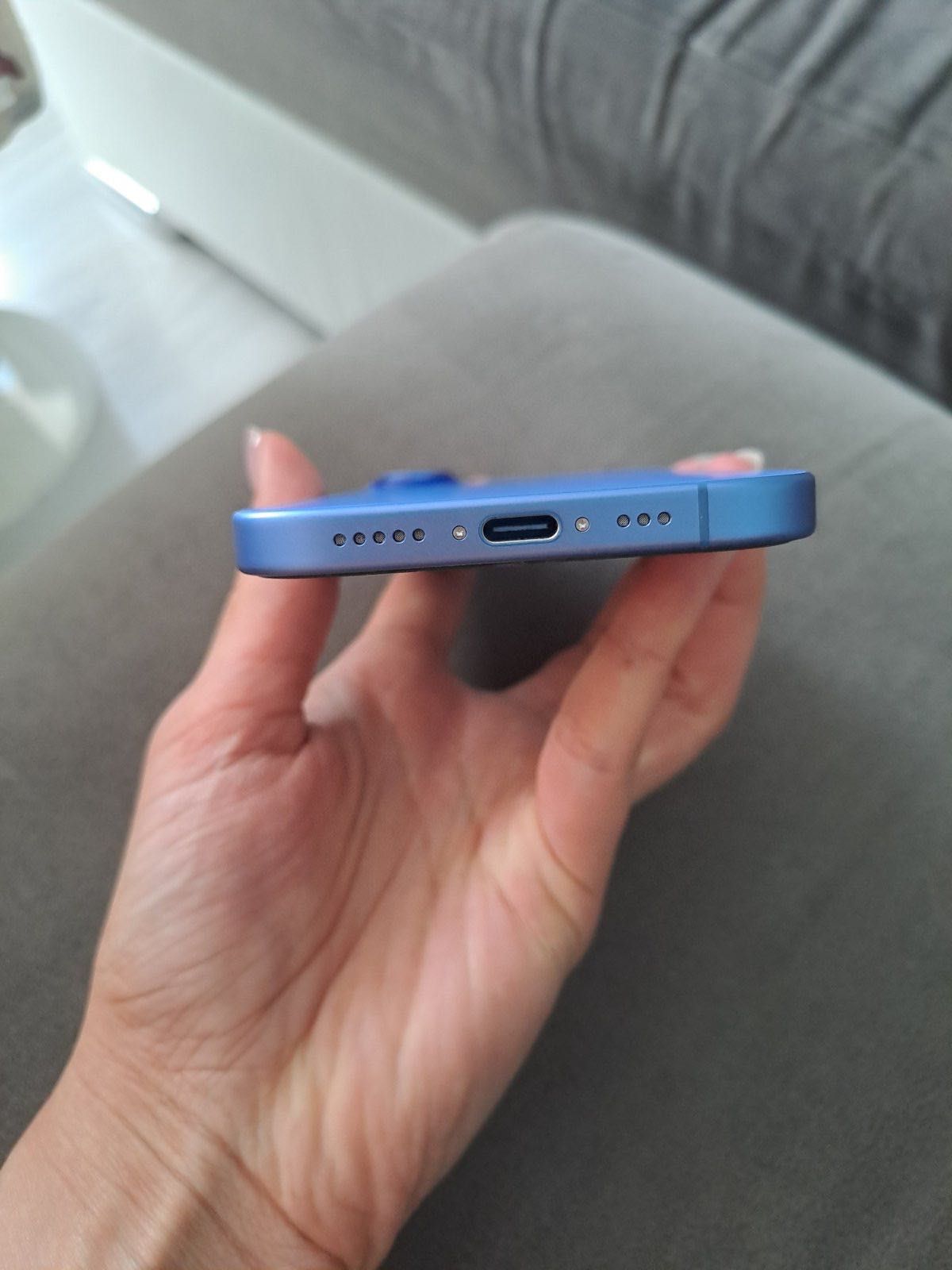 iPhone 16 – 128GB, Ultramarine