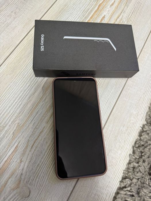 Samsung S25 Navy 128/12GB Nou