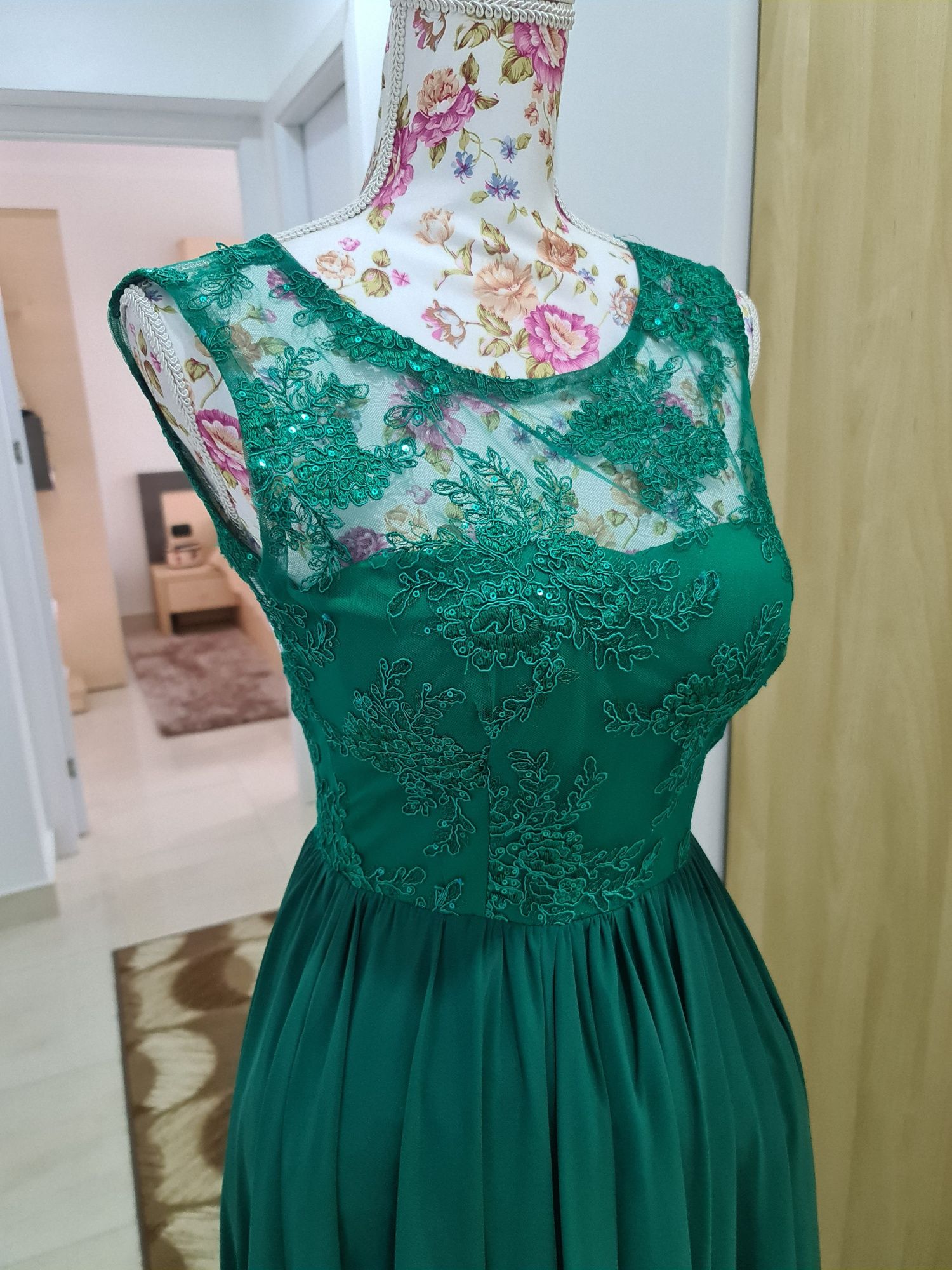 Vand rochie marimea 38