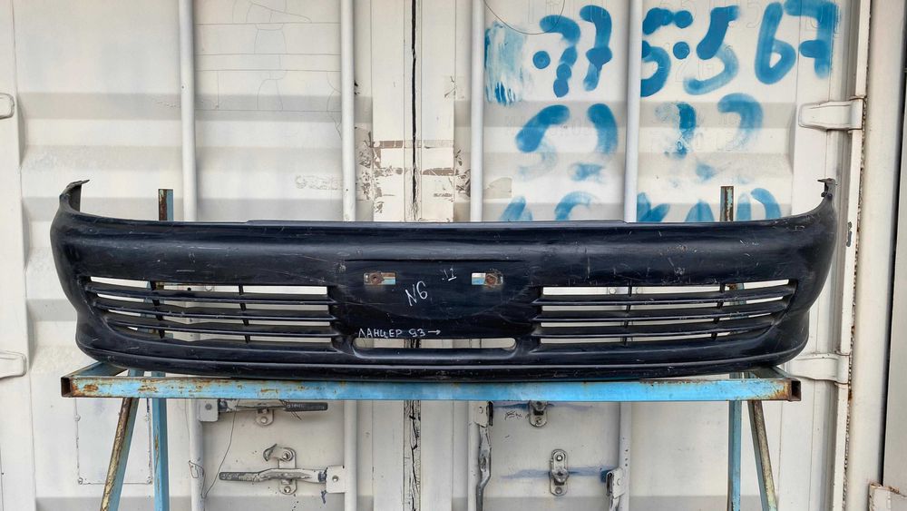 Бампер на Mitsubishi Lancer 92-95 год, Оригинал. Б.у из Японии