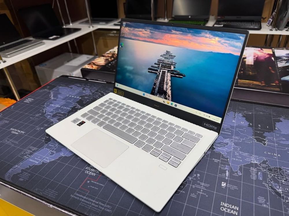 Ультрабук Acer Swift 3 Intel Core i7-1065G7/RAM 8GB/SSD 512GB