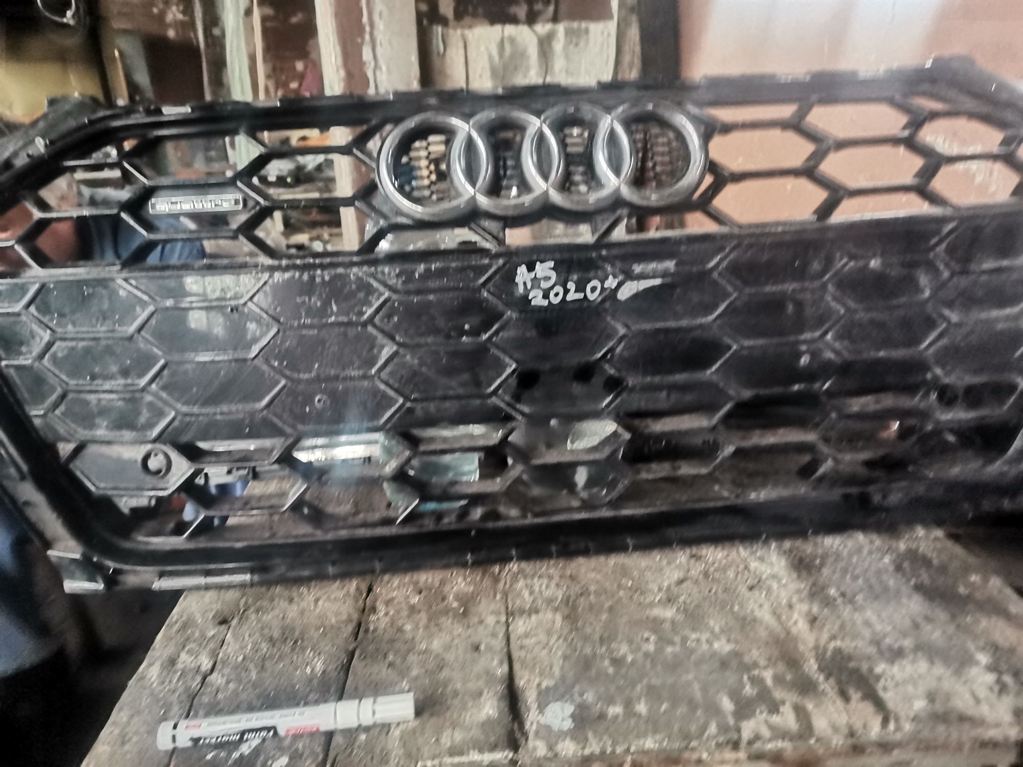 Оргинална Предна решетка ауди а5 audi a5 2020++