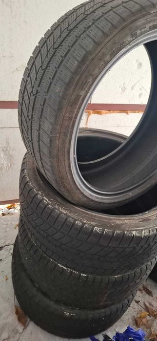 Anvelope de iarna. M+S 225/40.R18