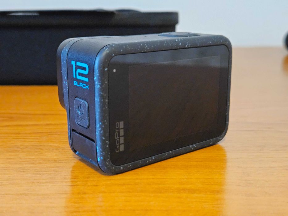 GoPro Hero 12 Black + Media Mod + Pachet de accesorii + Garantie