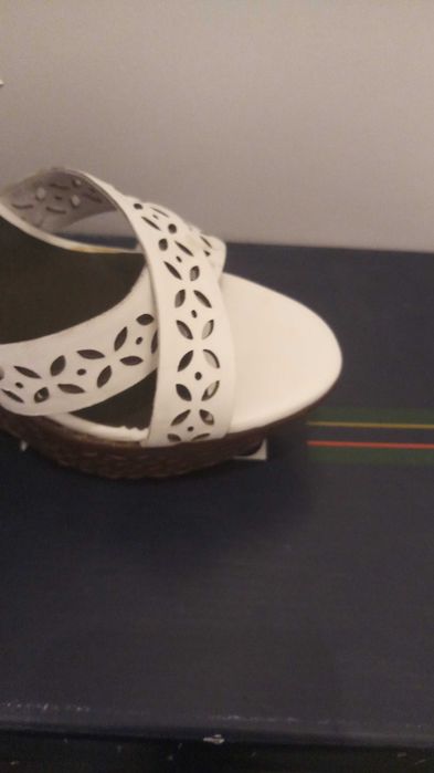 Saldale EPICA marimea 38, piele naturala