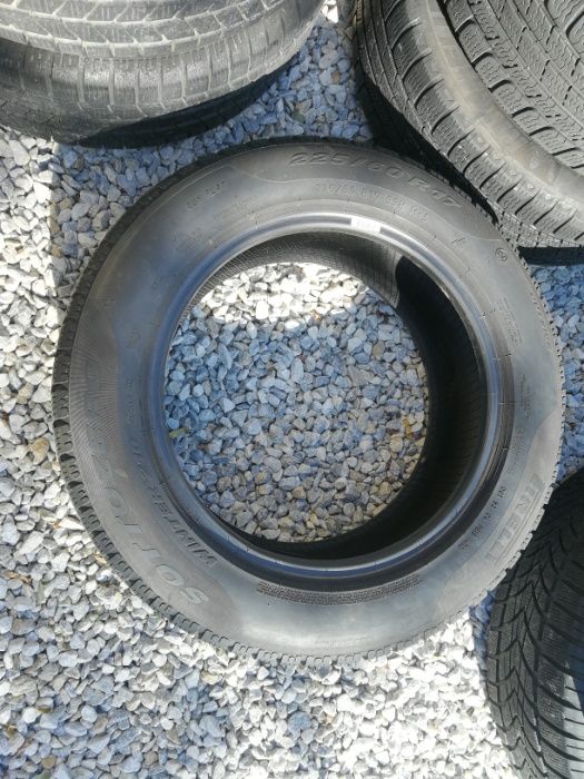2 зимни гуми R17 225/60 Pirelli Sottozero 99H M+S Run-Flat