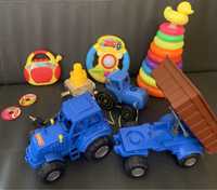 Набор игрушек для детей, для малышей (синий трактор, руль, пирамида)