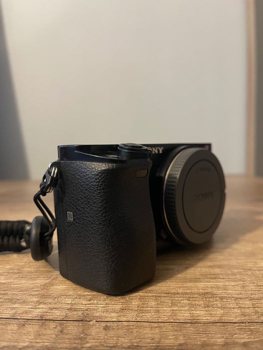 Camera Sony a600