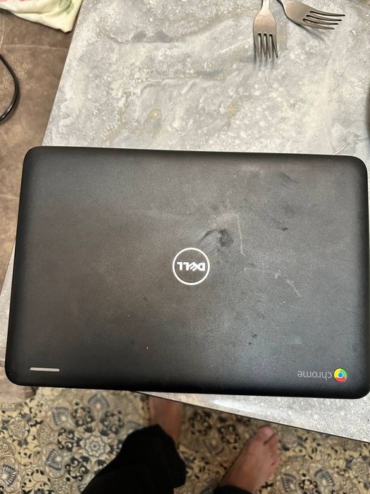 Noutbook _Chromebook sotiladi