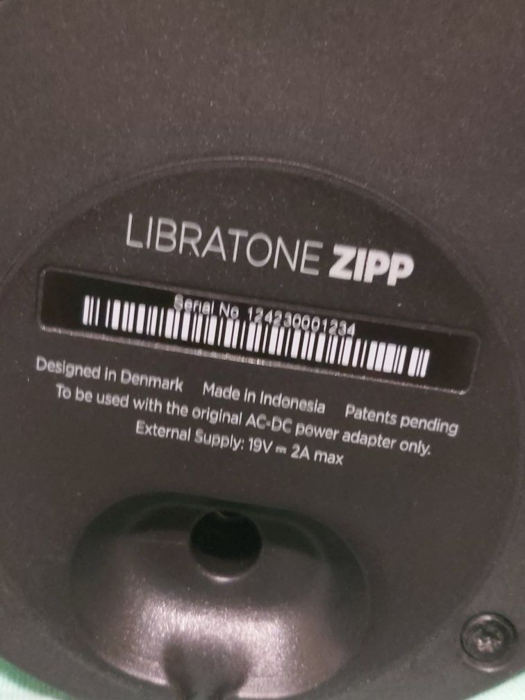 Difizor portabil Libratone Zipp