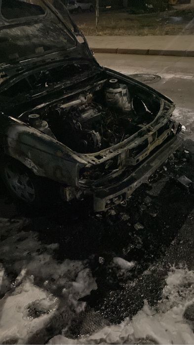 Продам целиком пассат б3 1990г