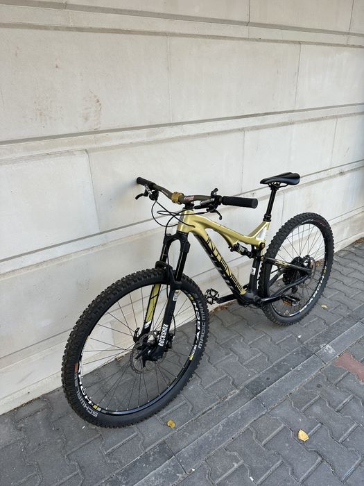 Intense spider 29“ carbon велосипед / колело