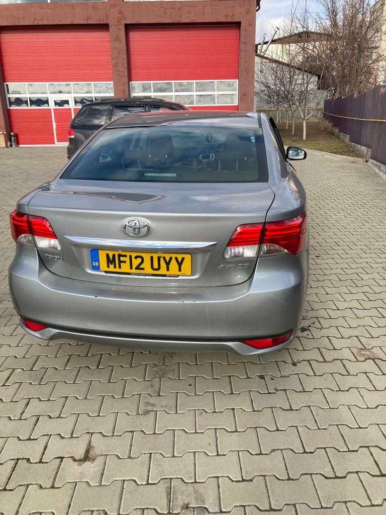 Dezmembrez Toyota Avensis T27 fl 2013 motor 2.0 diesel