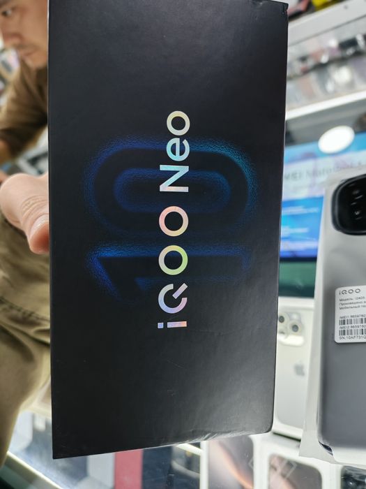 Iqoo Neo 10 8/256 Gb sotiladi