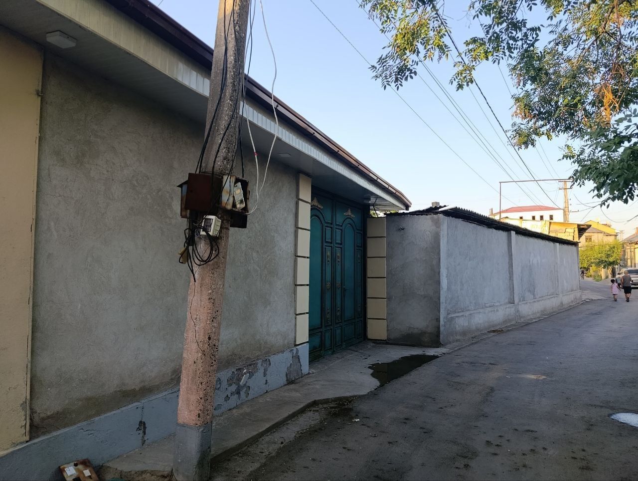 Hovli sotiladi 7 sotix Bektemir tumani
