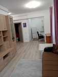 Închiriez apartament cu 2 camere
