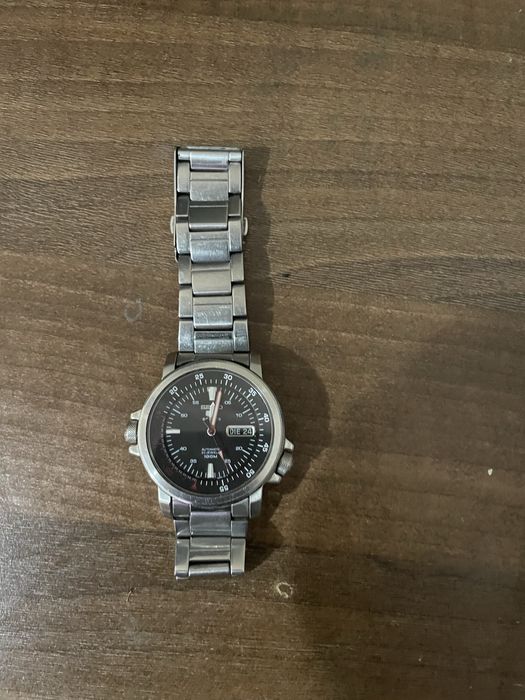 Vand/schimb ceas seiko5 sport  mecanic