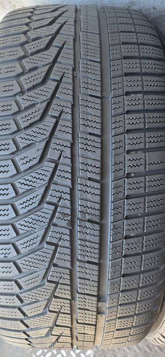 4 anvelope 225 40 18  hankook de iarna