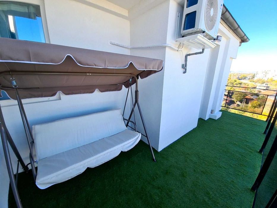 Готов за живеене едностаен до метростанция