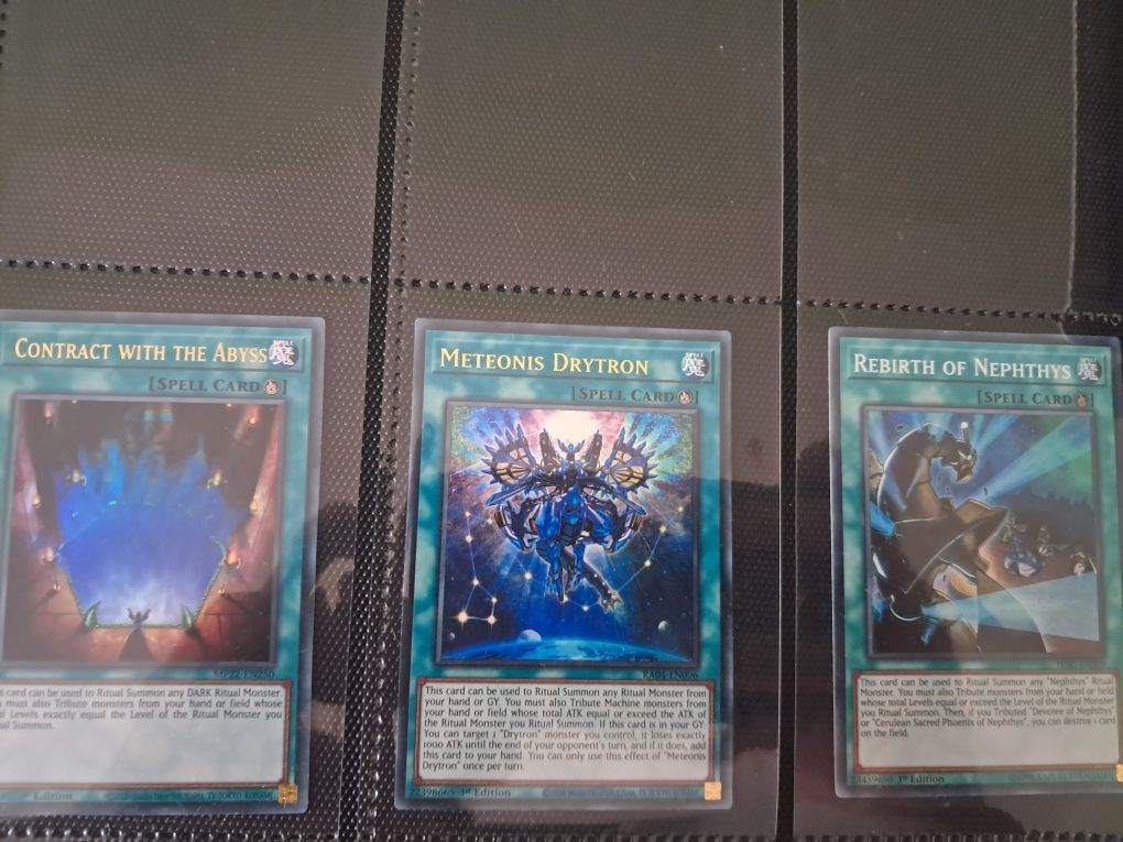 Yu-Gi-Oh карти от различни колекции pt4