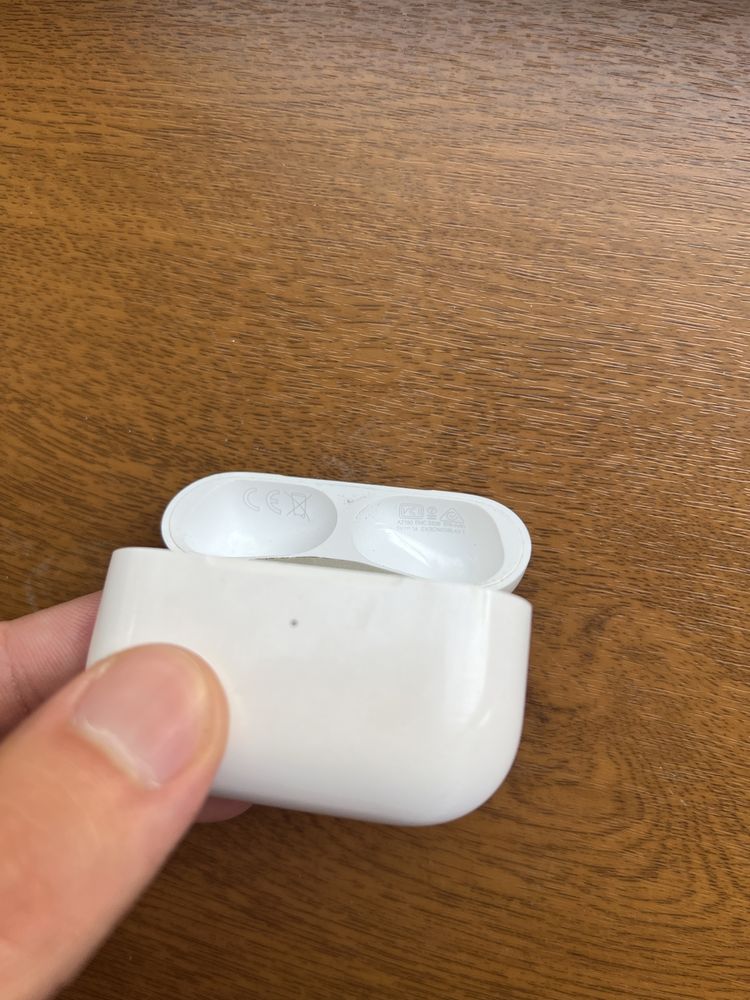 Airpods Pro 1-поколения