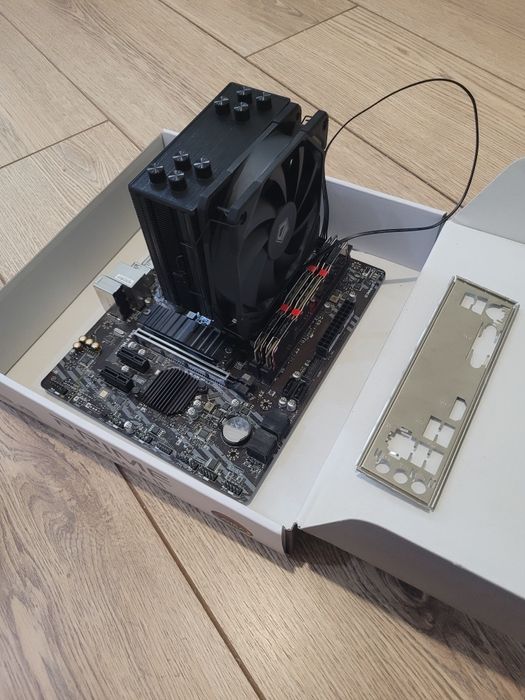 Комплект материнская плата, процессор, оперативная память