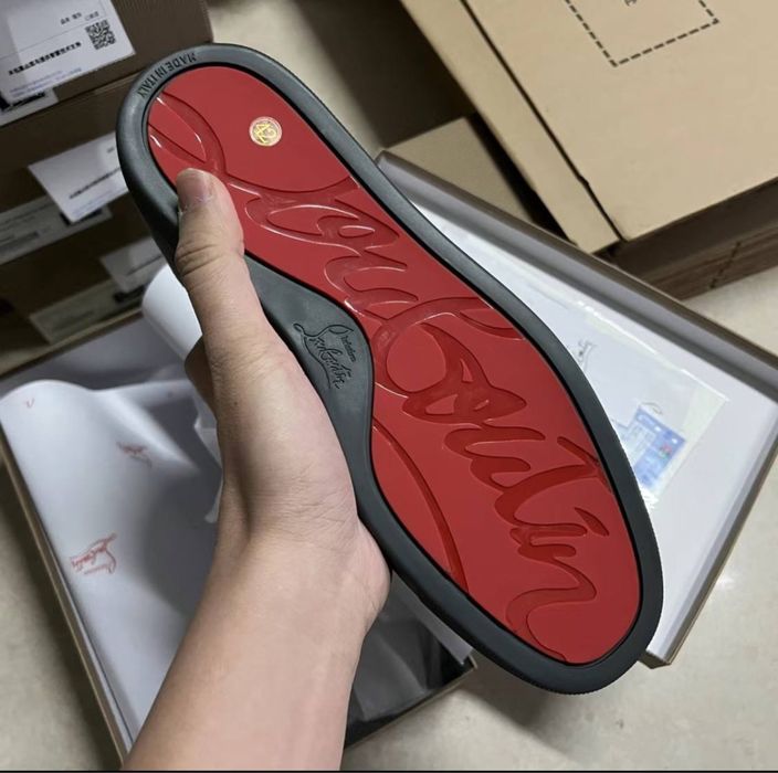 Louboutin (лабутены)