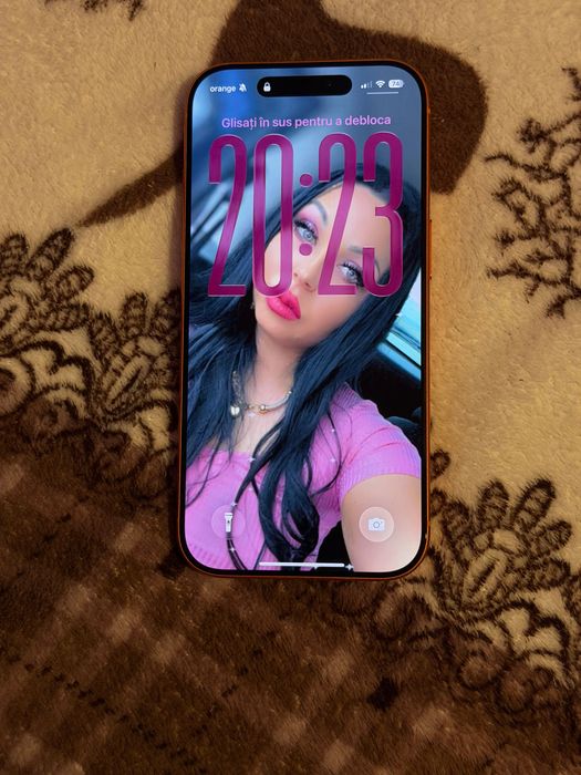 iPhone 17 Pro nou în cutie