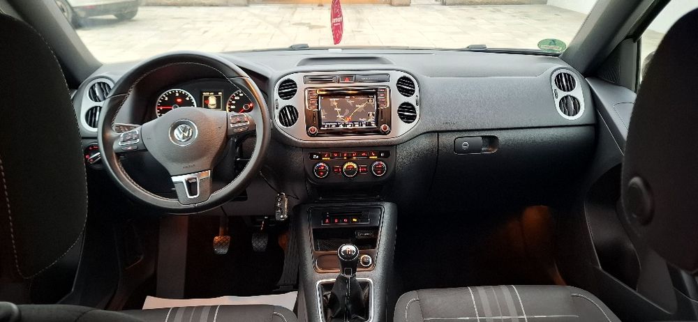 VW Tiguan Lounge 2016 - Euro 6 - Navigatie-cameră marsarier- Zoll vala