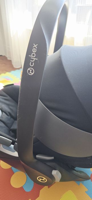 Scoica CYBEX si geanta (pret separat)