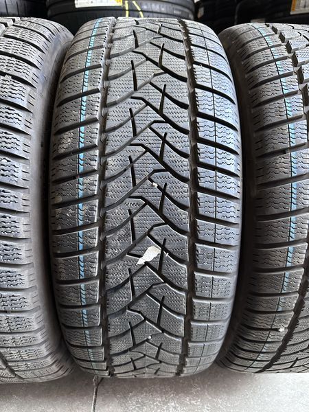 255/45/20 DUNLOP 4бр