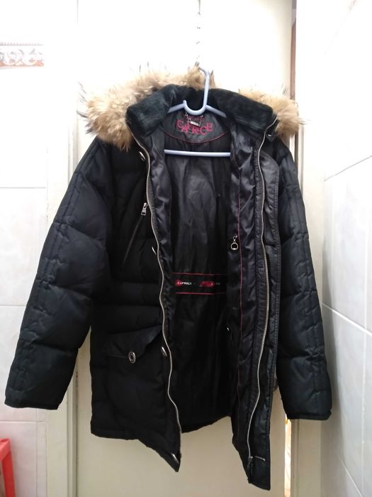 ОТДАМ ДАРОМ куртку. Мужскую, зимнюю, теплую, р. 52, Caprice ЕС бу