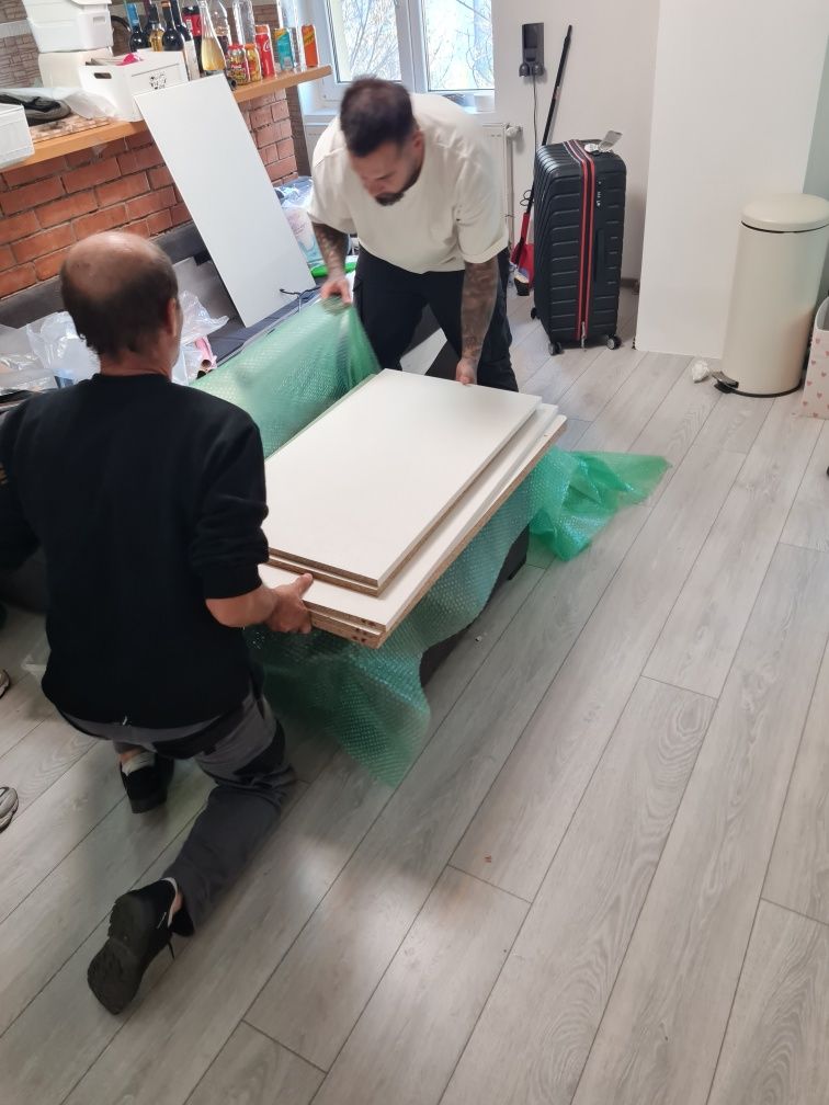 Ofer transport marfa mobilier / montaj mobilier debarasări relocari