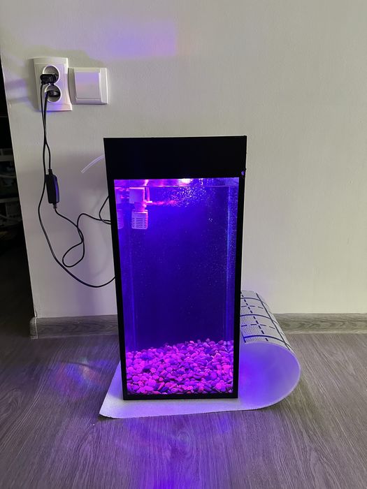 Аквариум 30 л комплект .