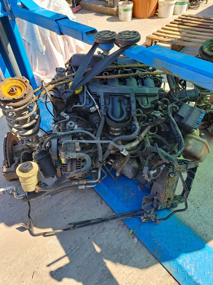 Двигател за Renault 2.2dci 2001-2007
