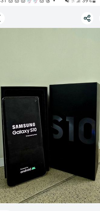 Samsung s10 в хорошем состоянии