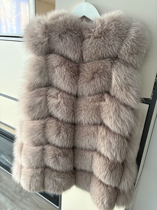 Vesta blana naturala vulpe