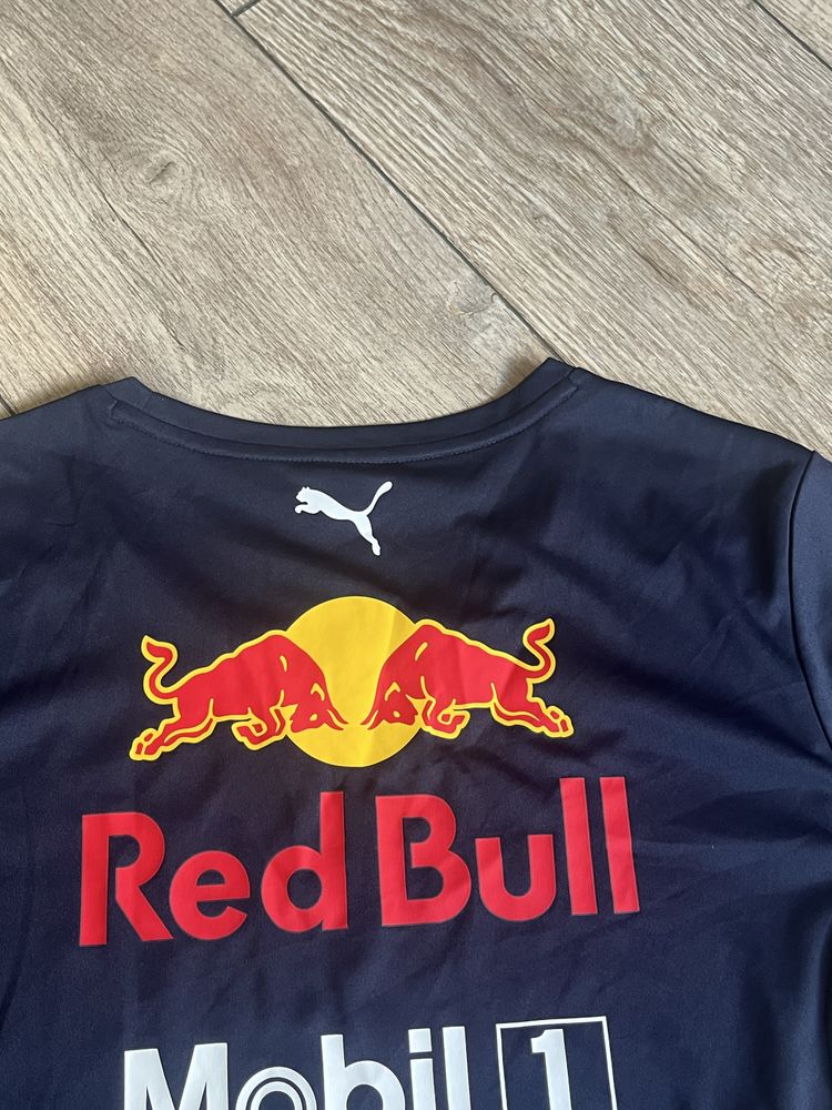 PUMA Red Bull F1 Racing Team Aston Martin - размер S / Оригинал