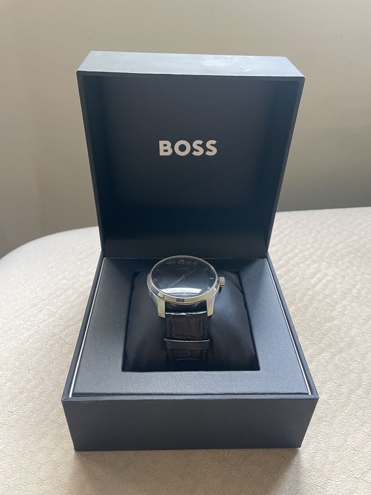 Часовник Hugo Boss Principle