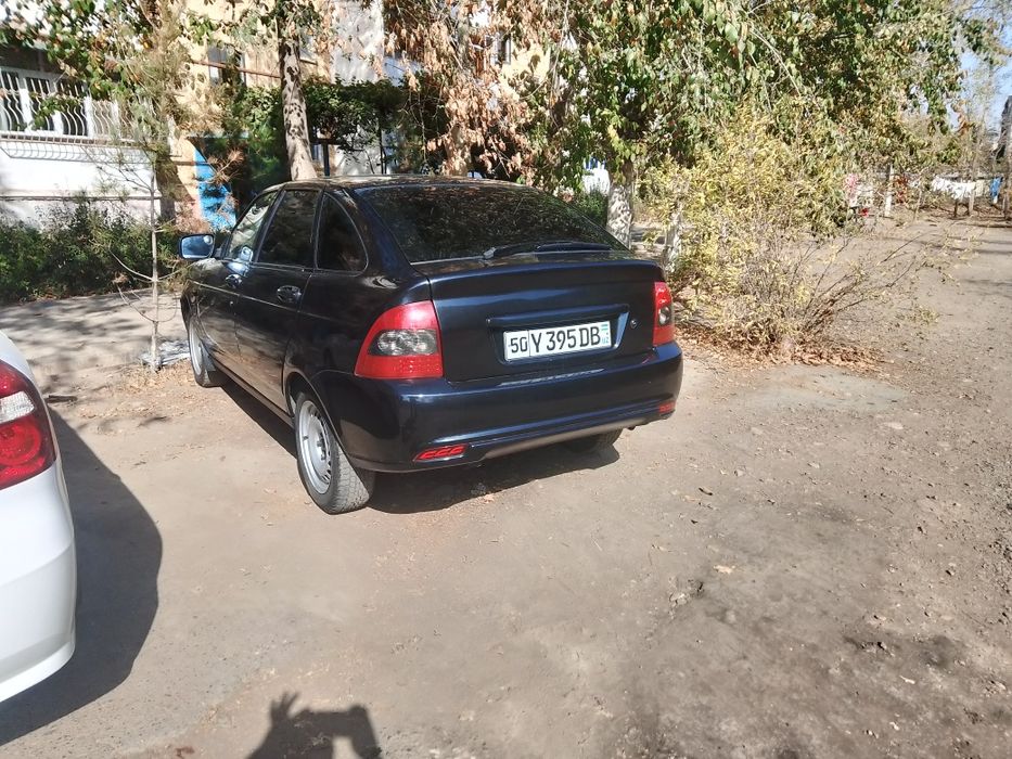 Приора  сотилади